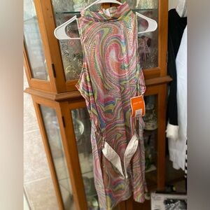 Woman’s size Large sizzling 60’s costume NWT